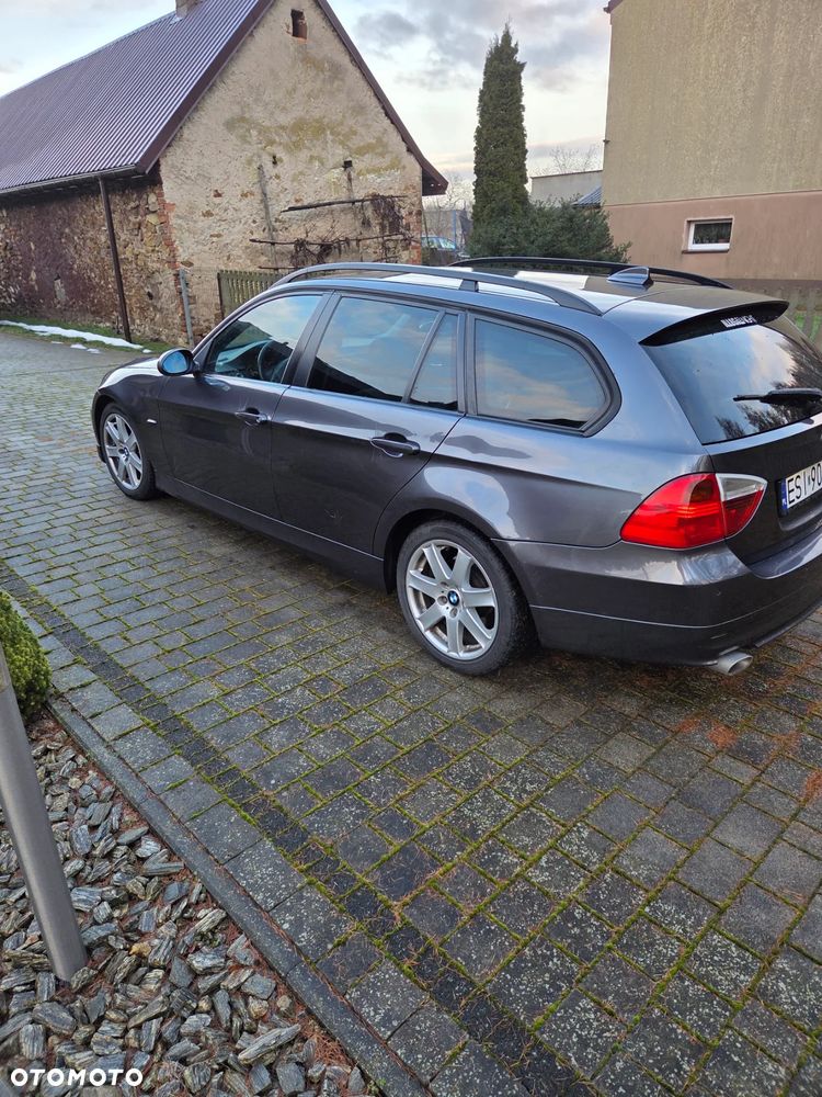 BMW Seria 3 320d DPF - 4