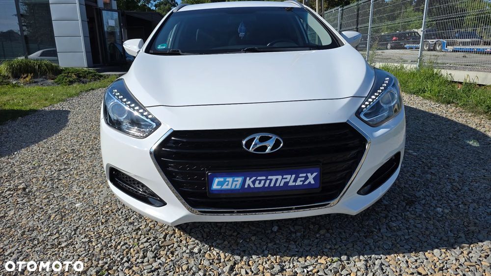 Hyundai i40 i40cw 1.6 Fifa World Cup Edition - 9
