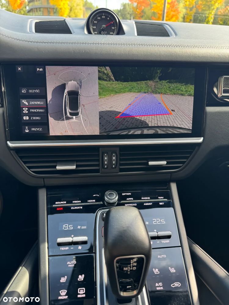 Porsche Cayenne Coupe - 25