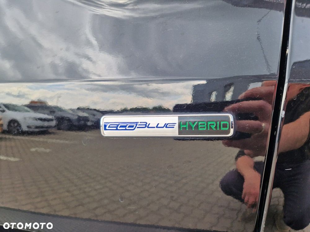 Ford Kuga 2.0 EcoBlue mHEV FWD Titanium - 13
