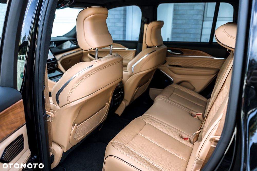 Jeep Grand Cherokee 3.6 V6 Summit - 23