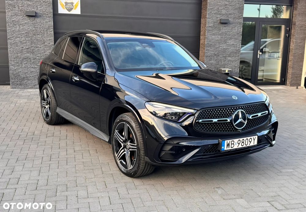 Mercedes-Benz GLC 300 de 4-Matic AMG Line - 10