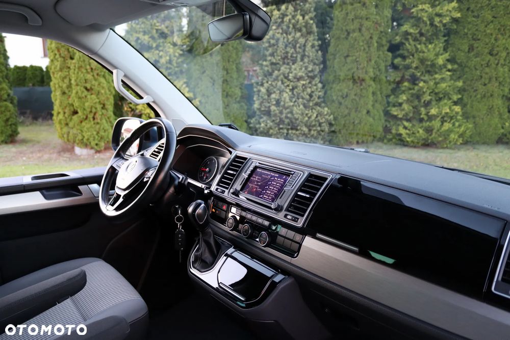 Volkswagen Multivan 2.0 BiTDI L1 70 Years Bulli 4Motion DSG - 37