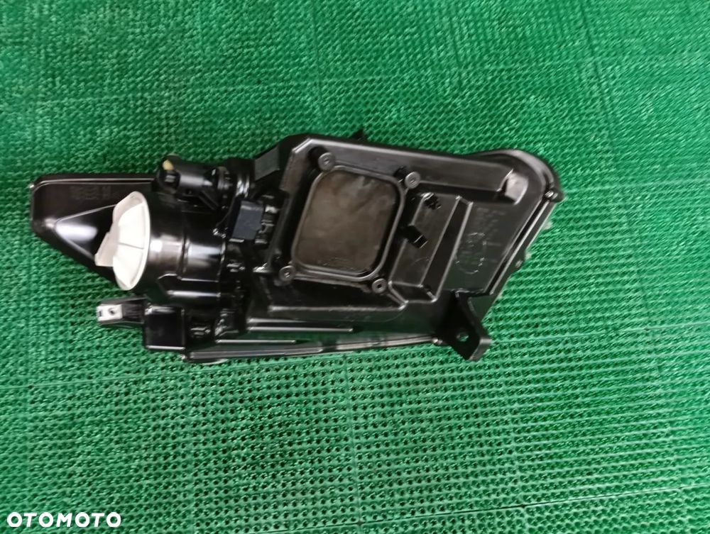 FORD MUSTANG USA 14-17r Lampa Przód Prawa Lewa USA - 4