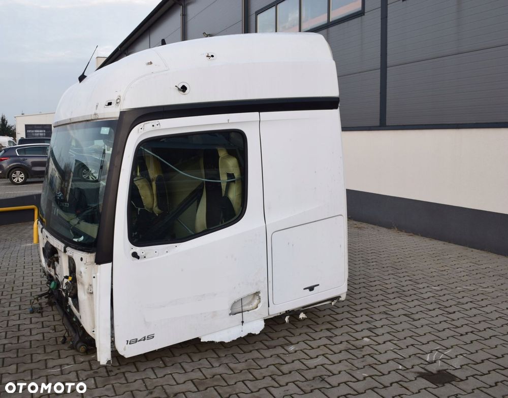 SZKIELET KABINY BEZ DRZWI MERCEDES ACTROS MP4 STREAM SPACE - 2