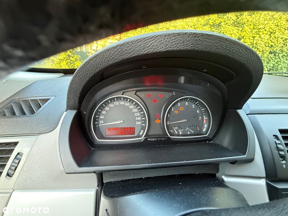 BMW X3 2.5si - 19