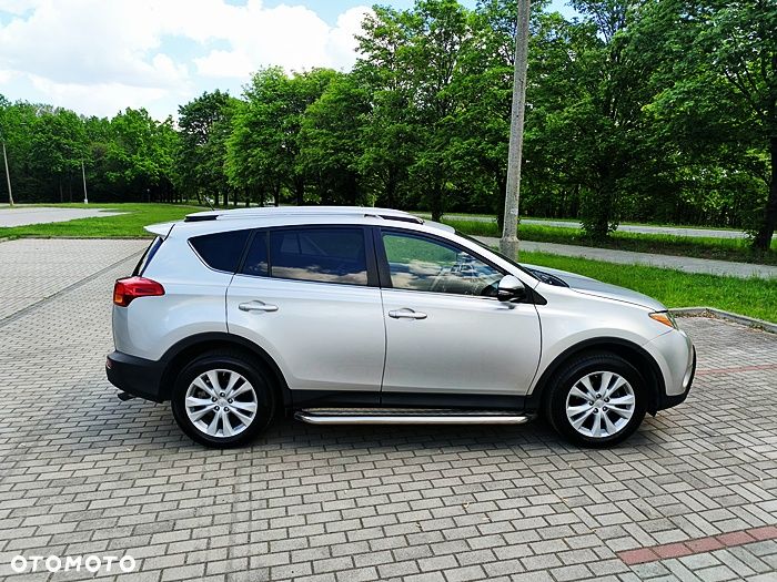 Toyota RAV4 - 15