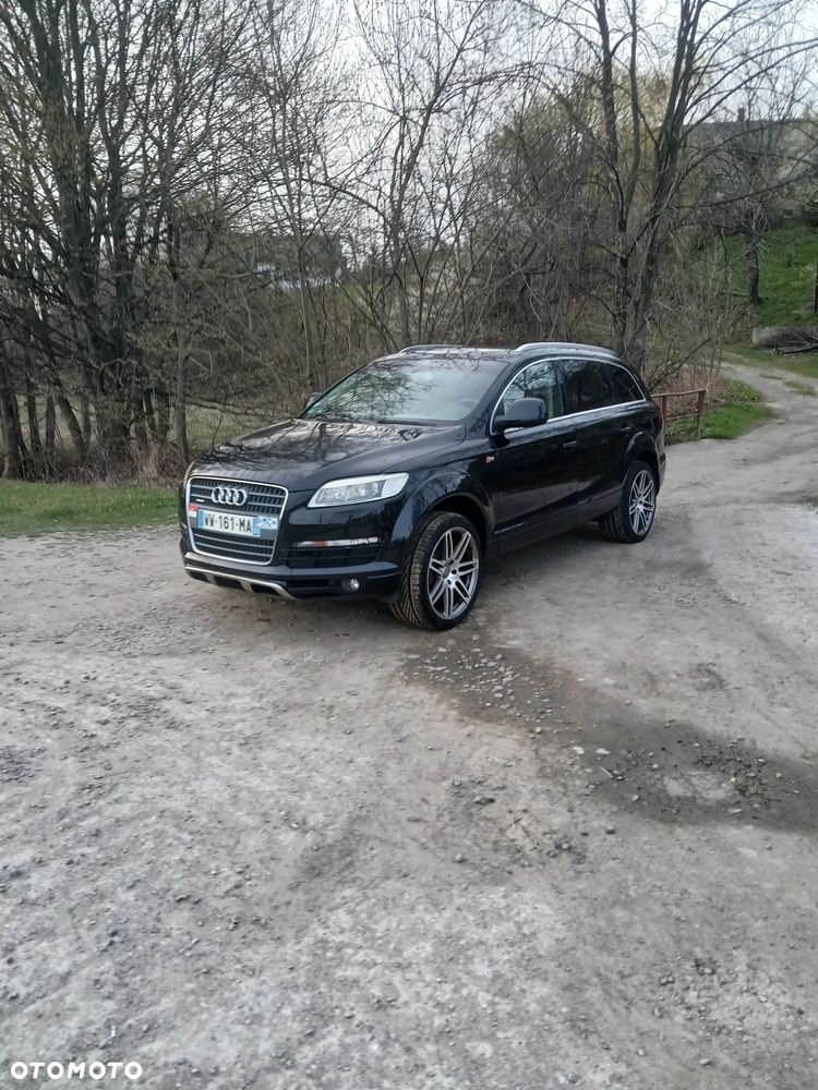 Audi Q7 - 2