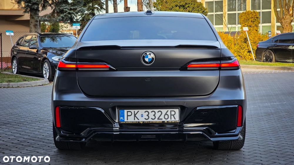 BMW Seria 7 740Ld xDrive sport - 14