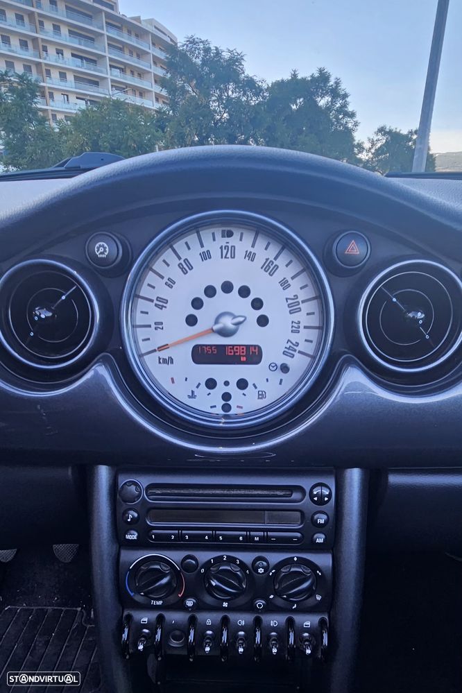 MINI Cabrio Cooper - 9