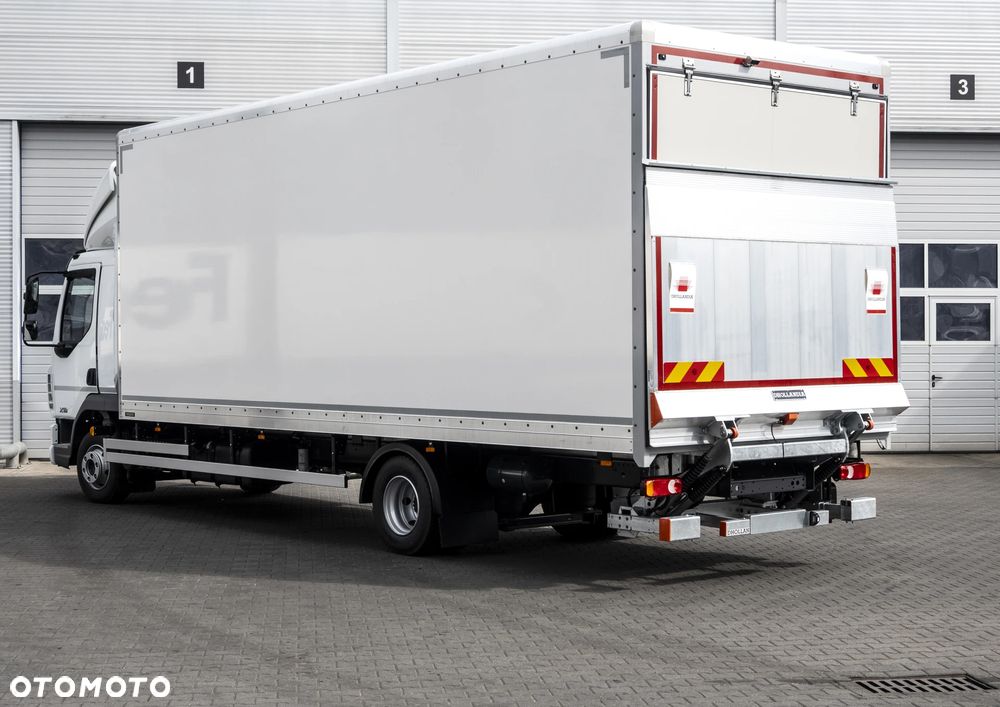 DAF XB - 3