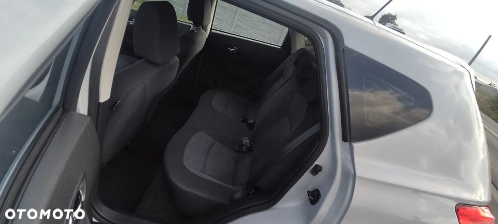 Nissan Qashqai 1.6 I-Way - 23