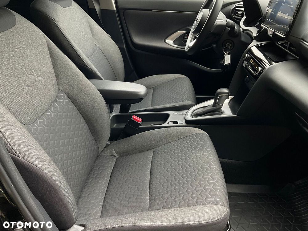 Toyota Yaris Cross Hybrid 1.5 Comfort - 12