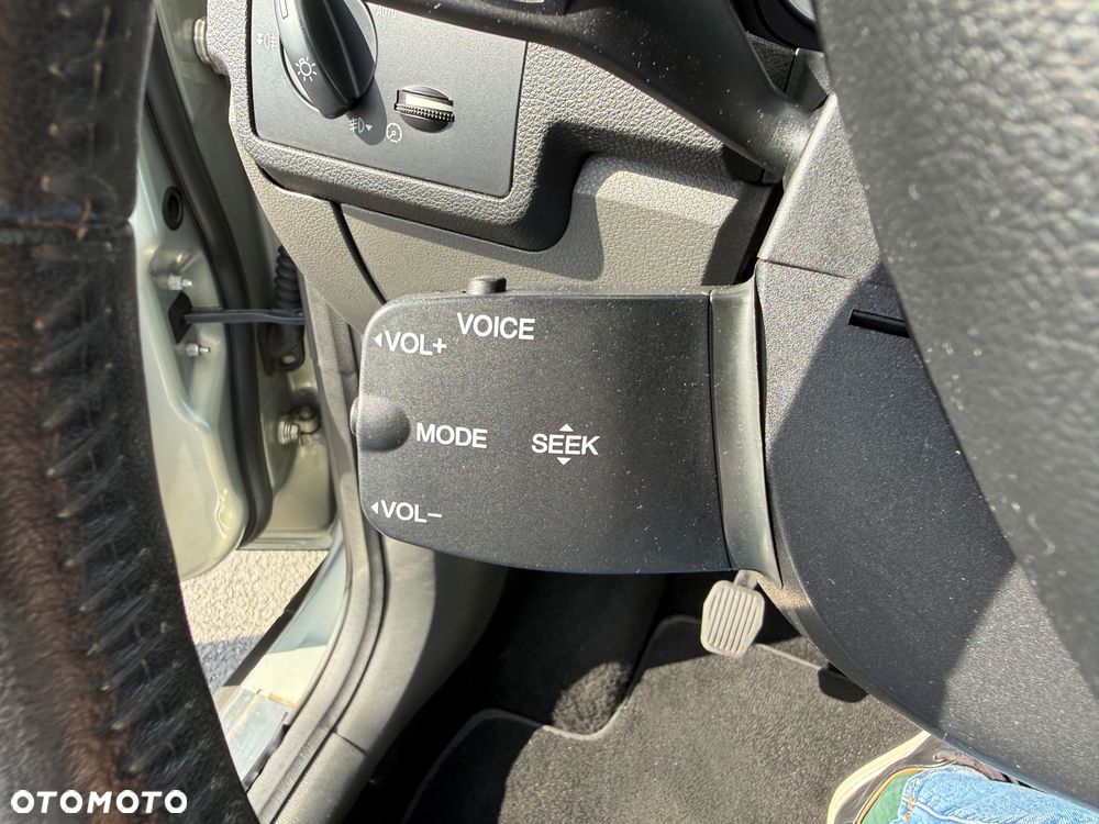 Ford Kuga 2.0 TDCi 4x4 Titanium - 16