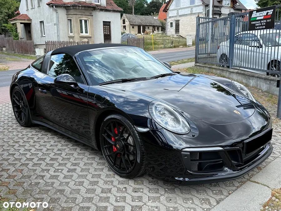 Porsche 911 Targa 4 GTS PDK - 5