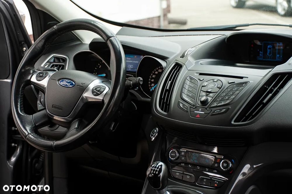 Ford Kuga 2.0 TDCi 4x4 Titanium - 5