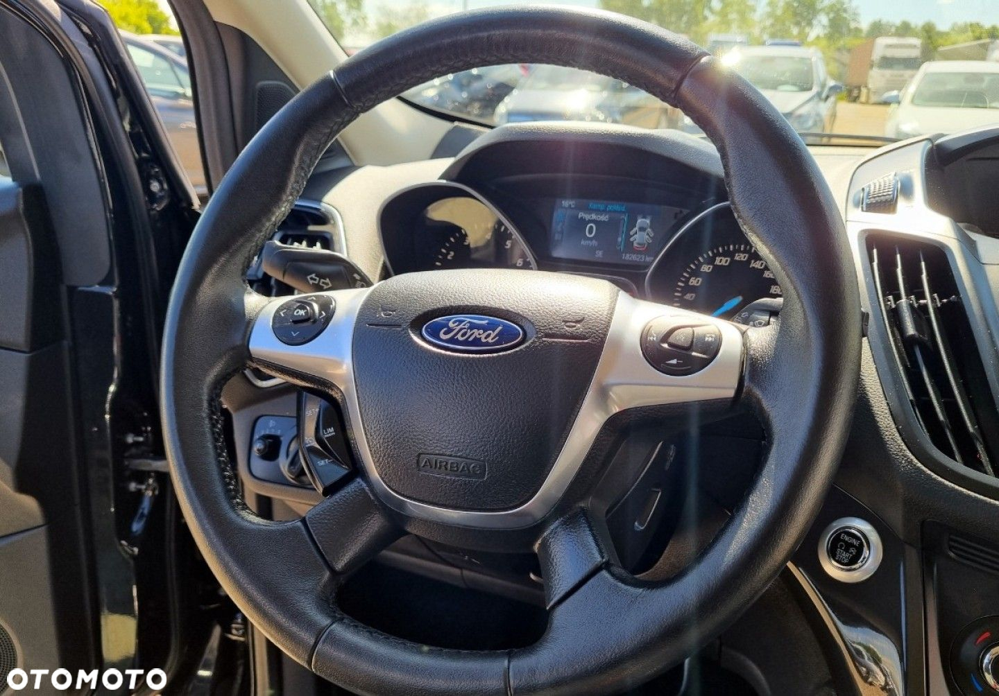 Ford Kuga - 34
