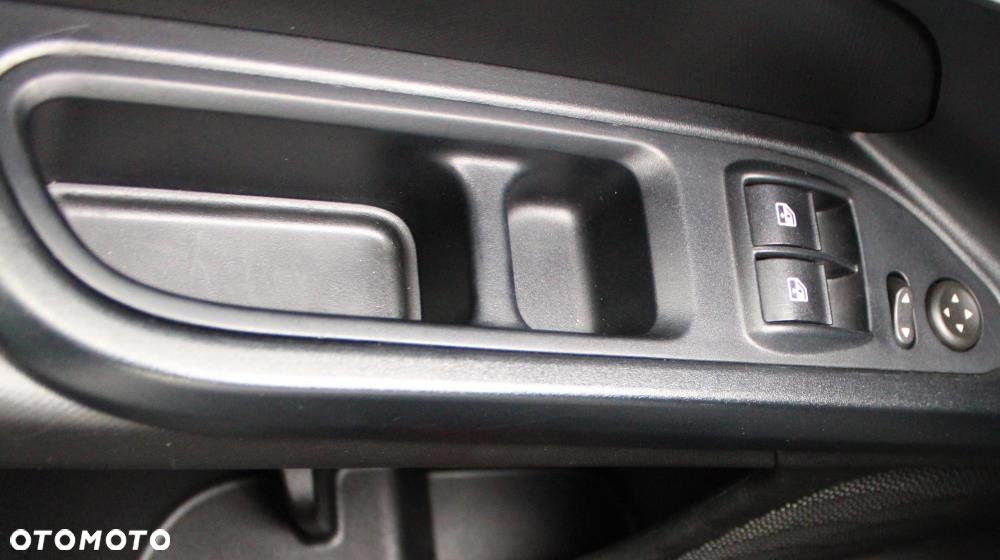 Fiat Tipo - 12