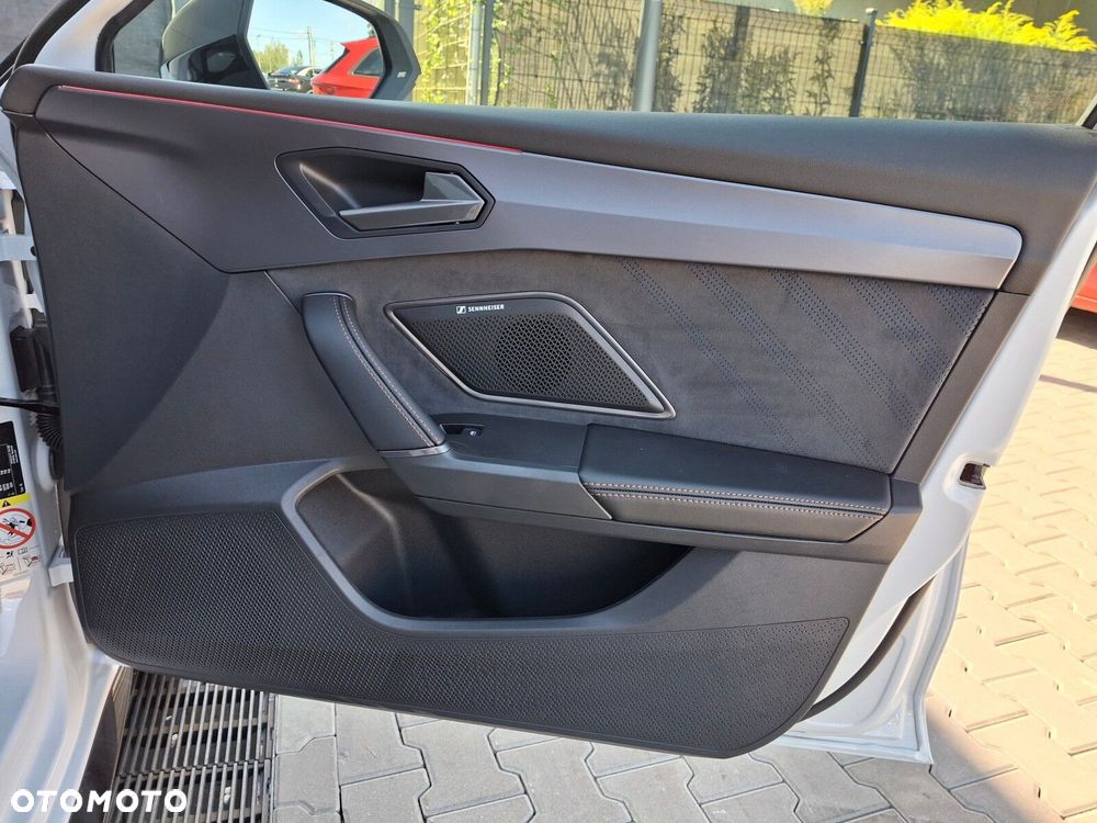 Cupra Leon 1.5 eTSI DSG - 21