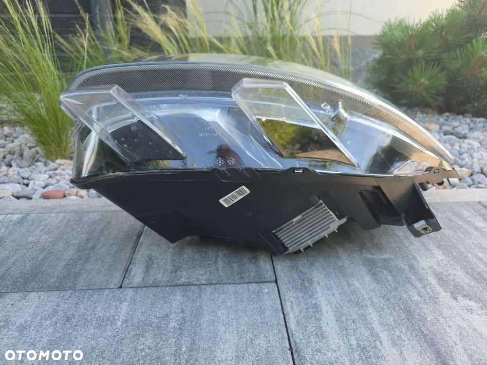 OPEL VIVARO C III 3 ZAFIRA D Lampa lewa przód Bi-Xenon Led 9832837680 Chrom - 9