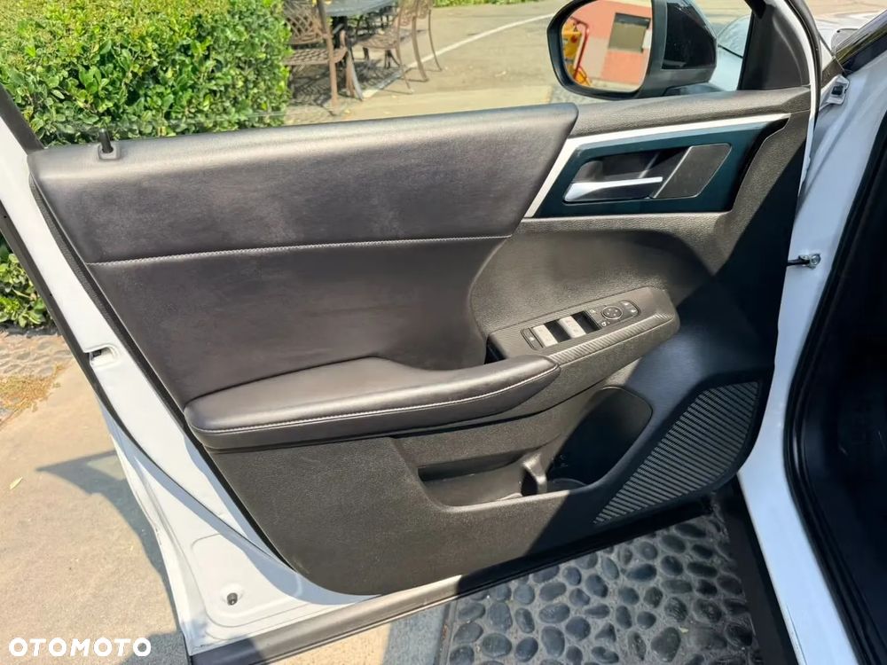 Mitsubishi Outlander - 9