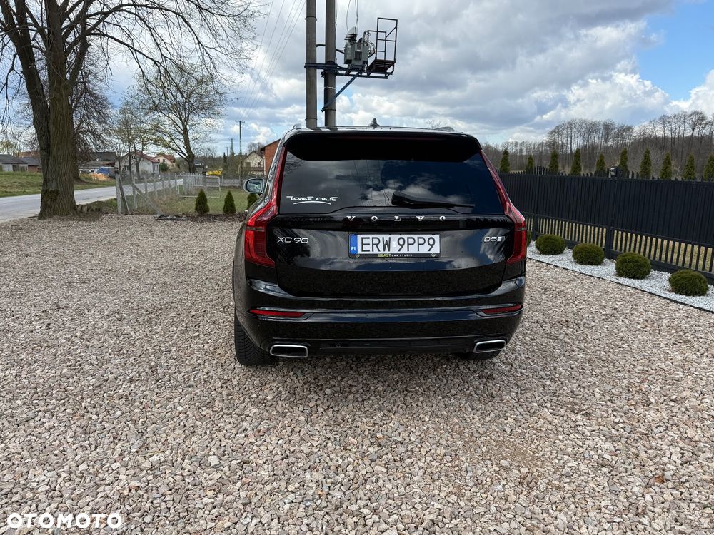 Volvo XC 90 D5 AWD R-Design - 10