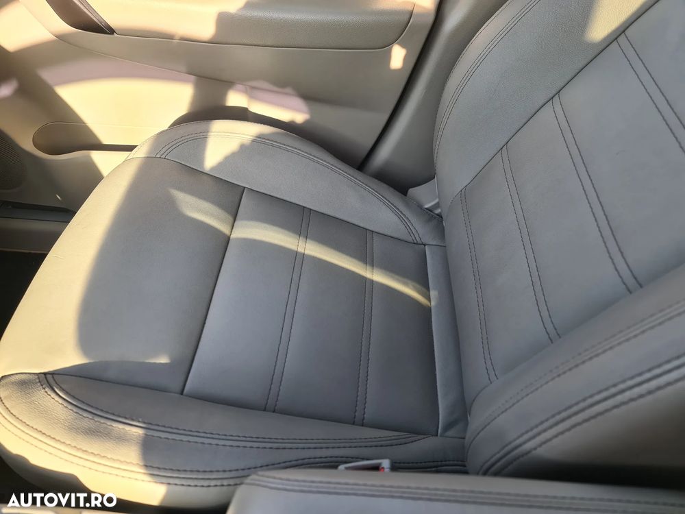 Renault Koleos ENERGY dCi 175 X-tronic 4WD INTENS - 11