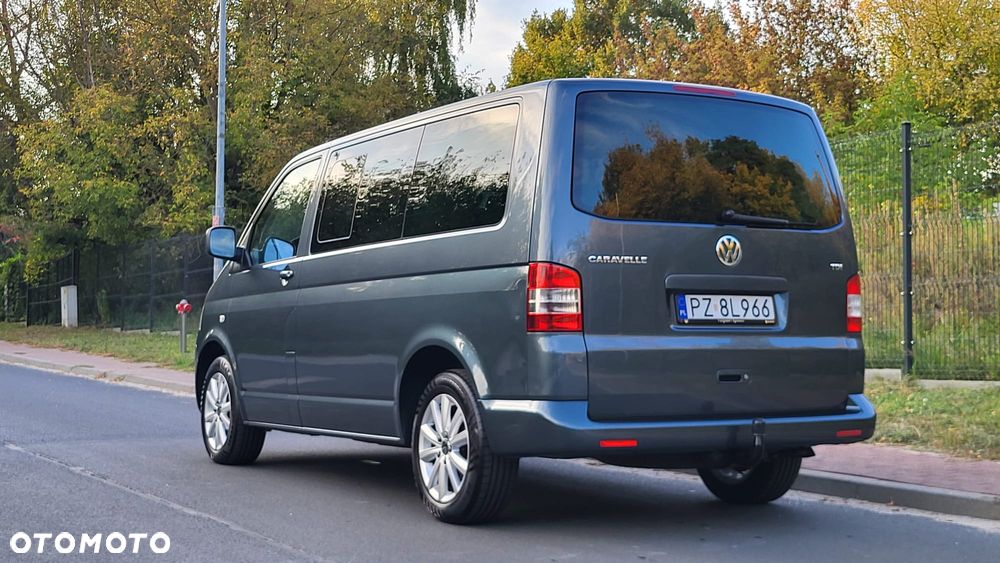 Volkswagen Caravelle - 2