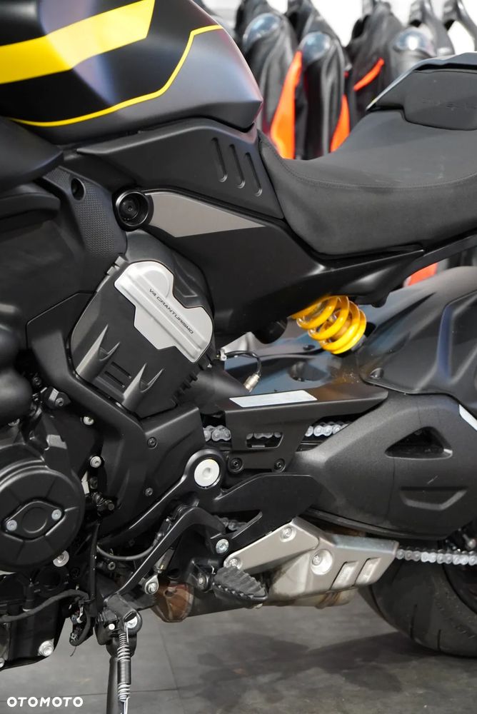 Ducati Diavel - 9