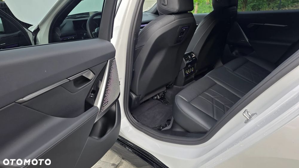 BMW Seria 5 520i mHEV M Sport - 22