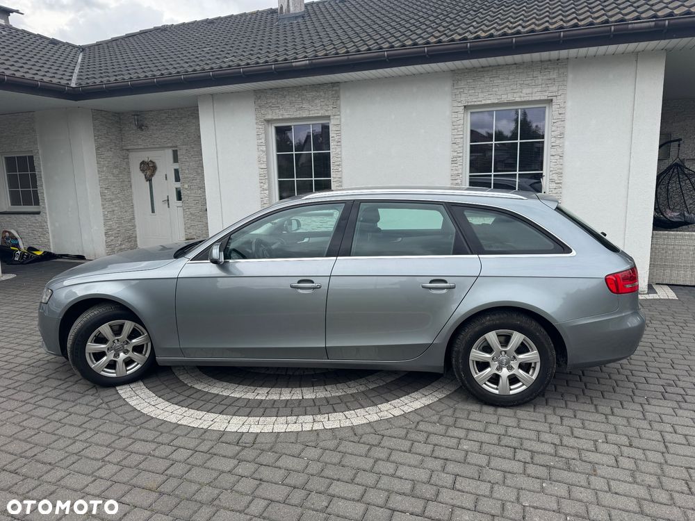 Audi A4 Avant 2.0 TDI DPF Attraction - 10