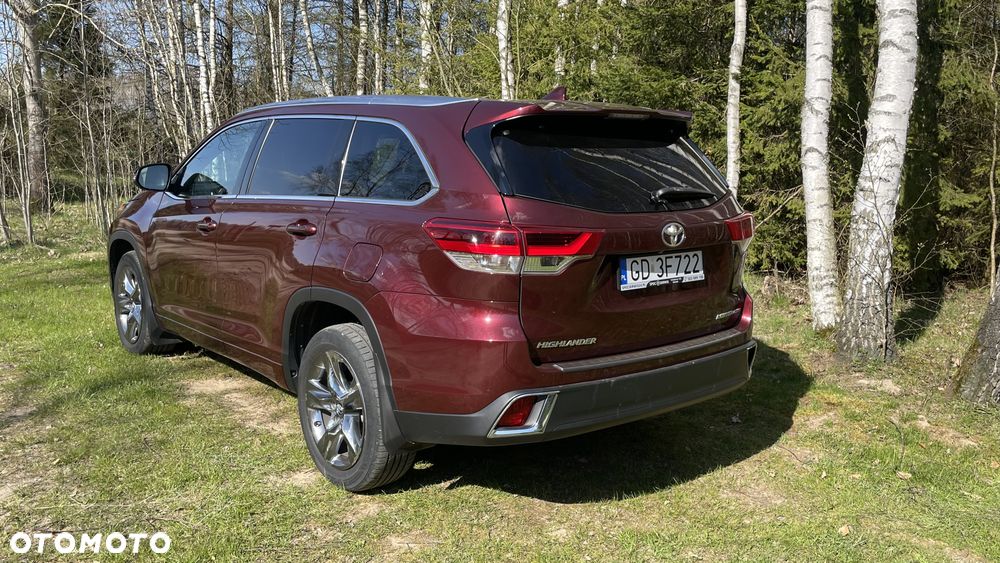 Toyota Highlander - 4