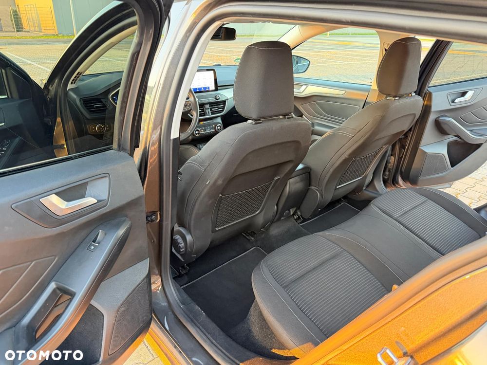 Ford Focus 1.0 EcoBoost Titanium Business - 13
