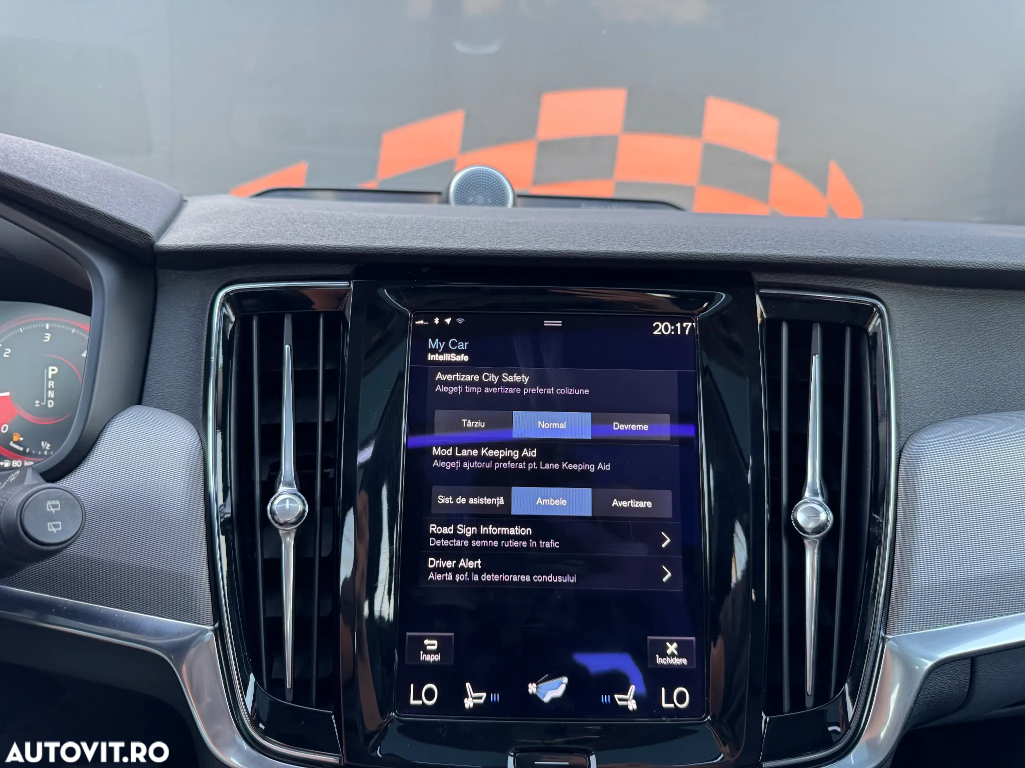 Volvo V90 D4 Geartronic Inscription - 29