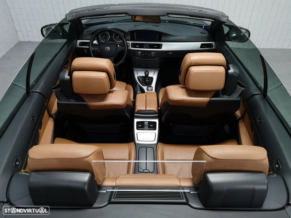 BMW 320 d Cabrio - 21