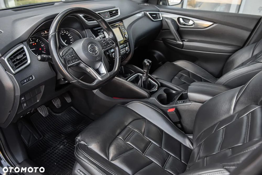 Nissan Qashqai - 15
