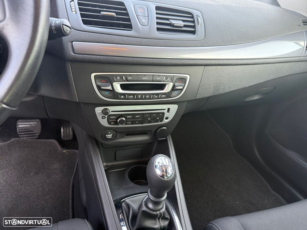 Renault Mégane 1.5 dCi Limited - 11