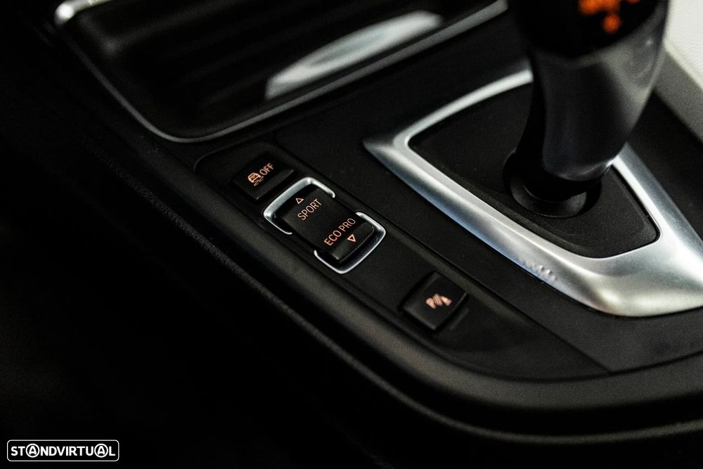 BMW 318 — fotografia 11