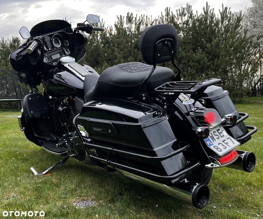 Harley-Davidson FLHTCU Ultra - 6