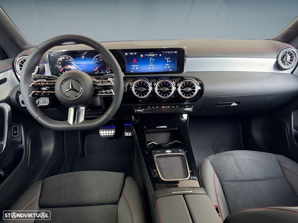 Mercedes-Benz CLA 180 d Shooting Brake AMG Line Aut. - 9