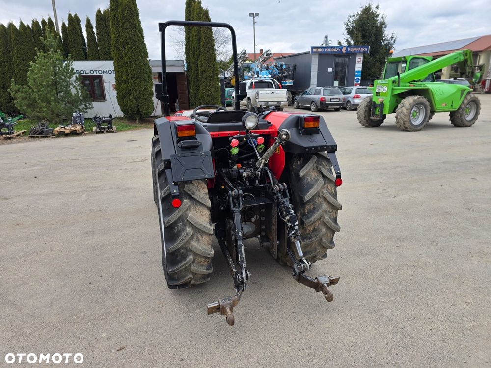 Massey Ferguson 3425S - 8