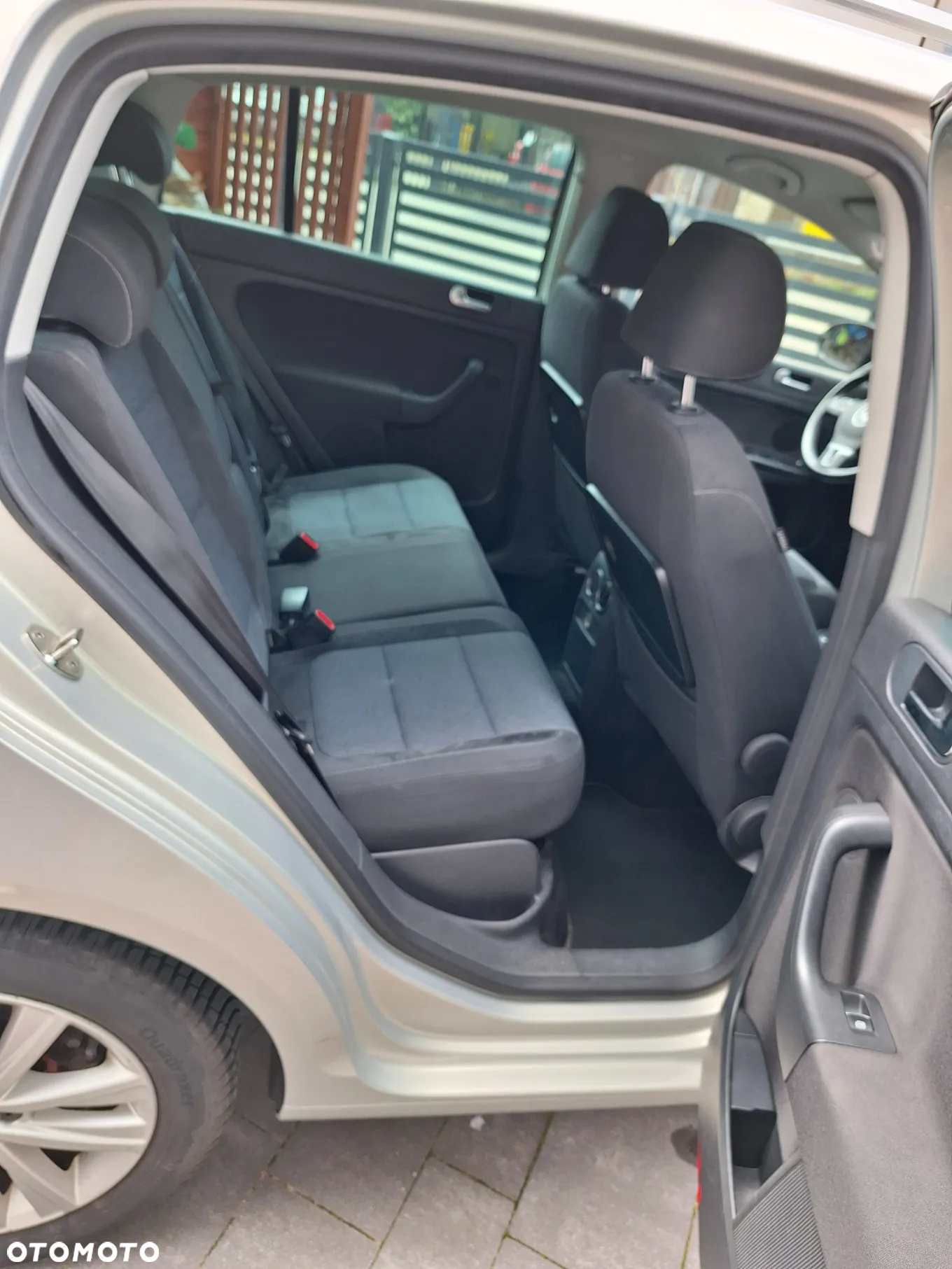 Volkswagen Golf Plus 1.6 TDI DPF DSG Style - 11