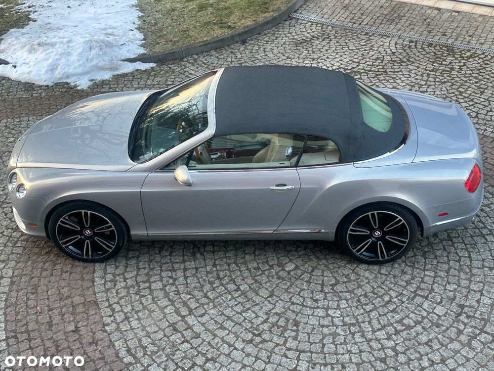 Bentley Continental GT V8 Convertible - 32