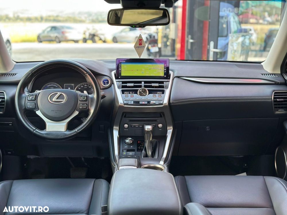 Lexus Seria NX 300h AWD Executive Plus - 27