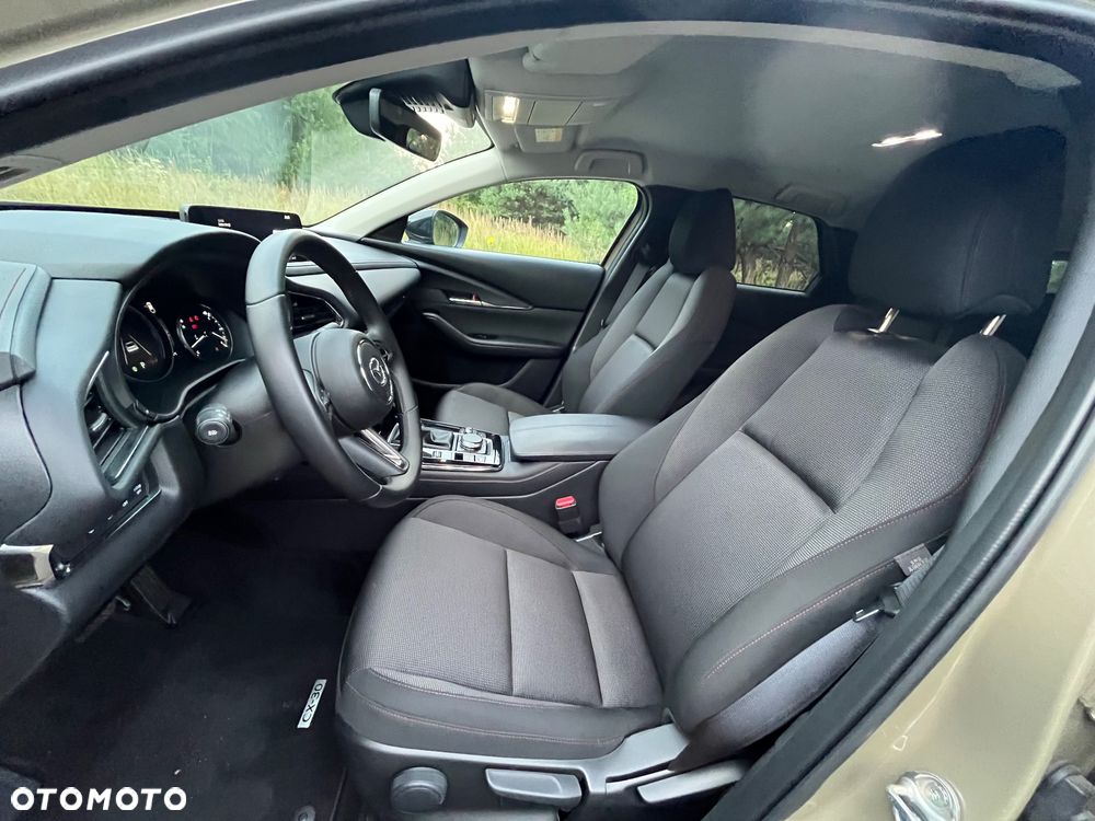Mazda CX-30 - 12