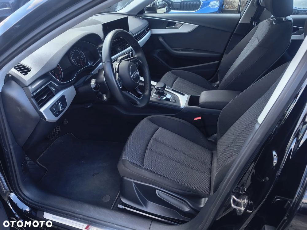 Audi A4 Limousine 35 TFSI mHEV S Line S tronic - 12