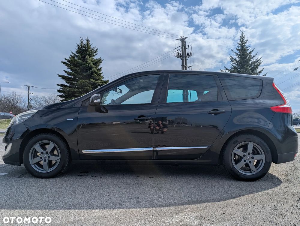 Renault Grand Scenic Energy dCi 130 Start & Stop Bose Edition - 11