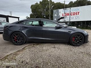 Tesla Model S Plaid AWD - 41