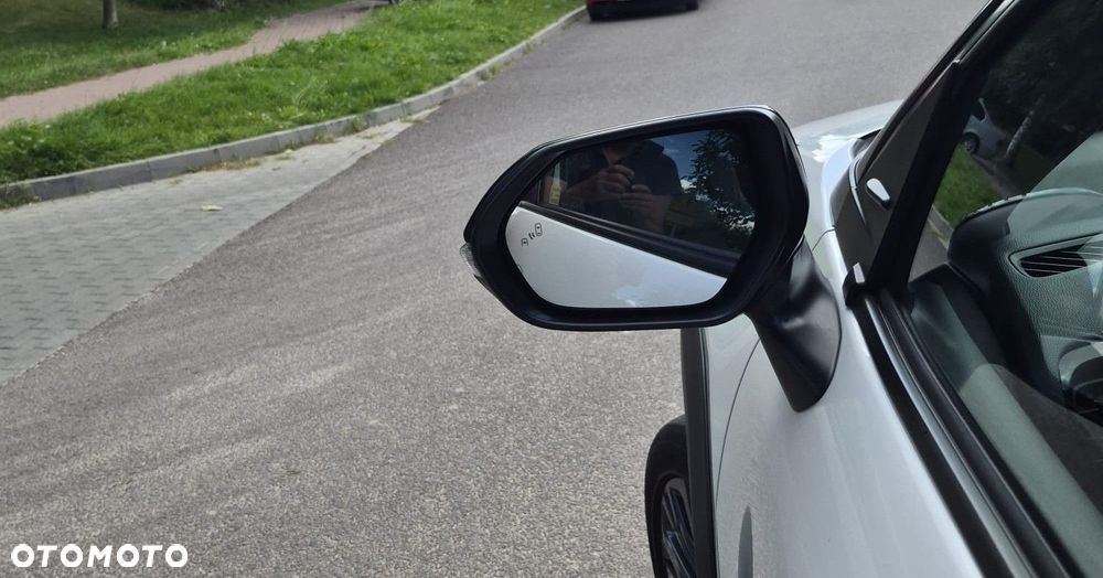 Toyota Yaris Cross Hybrid 1.5 Adventure - 29