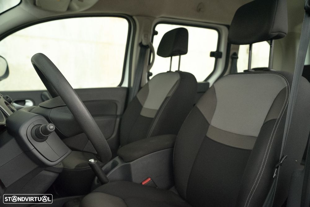 Renault Kangoo 1.5 Blue dCi Zen - 12